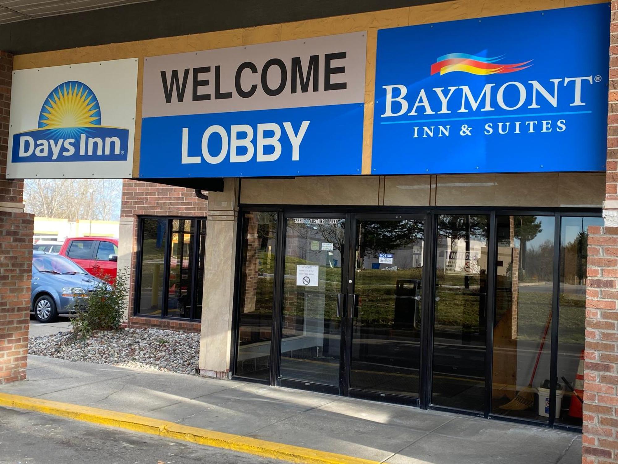 Baymont By Wyndham Flint Airport North Hotel Eksteriør billede